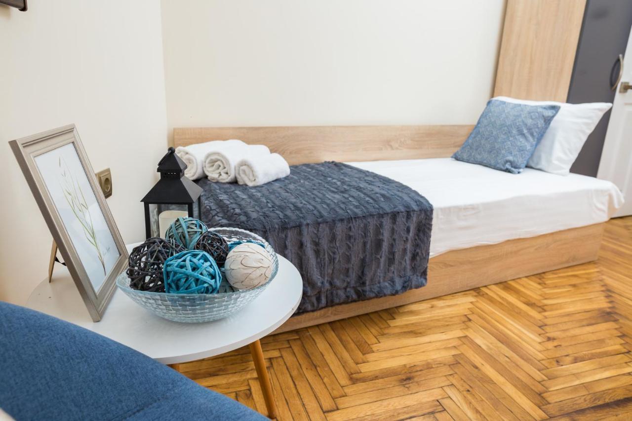 Apartment Zdravets, In The Heart Of The Old City Βελίκο Τίρνοβο Εξωτερικό φωτογραφία